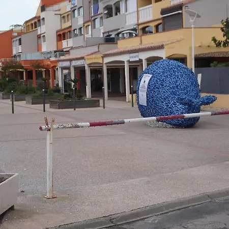 Le Nautica Marche De Noel Barcares Prest'immo *